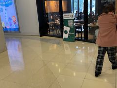 -星巴克臻选(莘庄仲盛店)