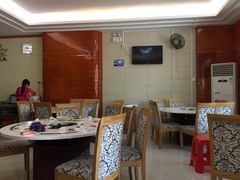大堂-叶记猪肚鸡(宝安椰林湾店)
