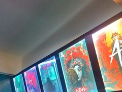 -荒岛实景沉浸密室(江汉路1店)