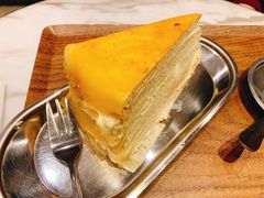 白巧克力柠檬千层-Awfully Chocolate(来福士广场店)