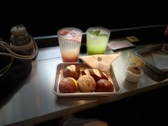 -WHEN PIGS FLY当猪飞