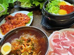 -韩风烤牛肉冷面店