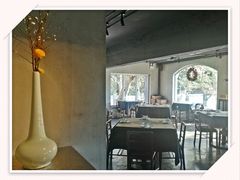 -穹六人间 people 6(岳阳路店)