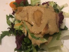 三文鱼蔬菜沙拉-斗牛士牛排(南京东路店)