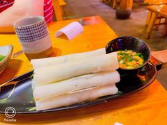 -野山舂·贵州现舂酸汤火锅(鸿通城店)