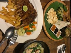 -Pundi Pundi Restaurant