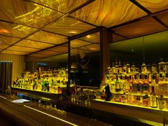 -SU lounge the lake view湖景酒廊