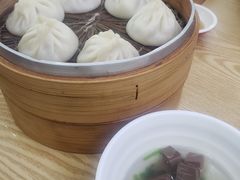 -珊珊小笼馆(仙霞路店)