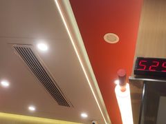 -塔斯汀中国汉堡(白云京溪地铁站店)