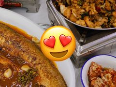 -丹水桥地锅鱼·翘嘴鲌·地方特色全鱼宴(丹江口大坝店)