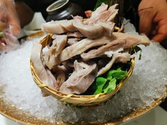 -洪氏嗨捞·猪肚鸡火锅(阳光天地店)