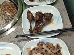 -金滏山烤肉·海鲜·火锅自助餐厅(襄阳万达店)