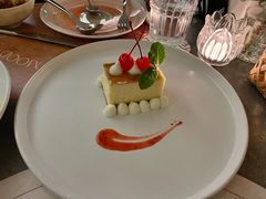-HUATA 'Holiday Plan 花榻