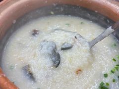 皮蛋瘦肉粥-聚味瞿记·龙虾堂(树木岭店)