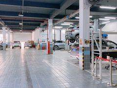 -比亚迪上海弘仁4S(杨浦店)