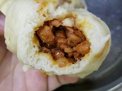奥尔良鸡腿包-老陶包子铺(南大西南村店)