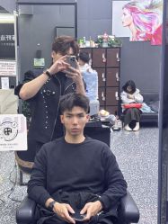 -藤野造型专业烫染接发