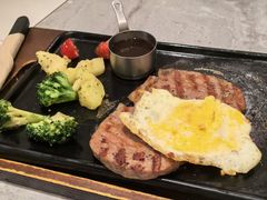 -必胜客(仲盛商城王安宇主题店)