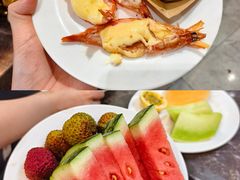 -金马门国际美食百汇(珞喻路店)