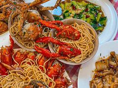 -捌贰虾蟹·江湖菜馆(江汉路店)