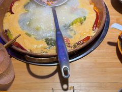 -洱火云南酸菜牛肉火锅(石景山当代商城店)