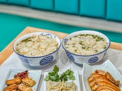 -财兜兜大黄山小馄饨