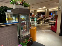 -咖啡苑自助餐厅·中国大饭店