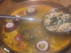 -洱火云南酸菜牛肉火锅(石景山当代商城店)