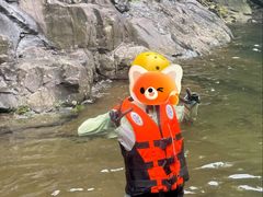 -安吉龙王山峡谷漂流