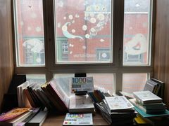 -钟书阁(松江泰晤士小镇店)