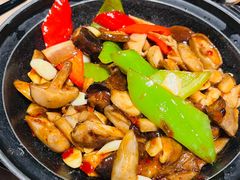 杂菌一品煲-缘生态云南菜·野生菌庭院餐厅(华侨城店)