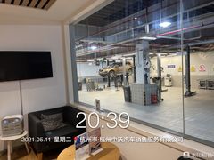 -杭州中沃沃尔沃4S店(滨江区店)