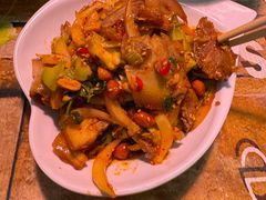-老谢野馄饨(延安路店)