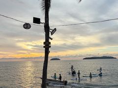 -Sunset Bar(丹绒亚路香格里拉店)