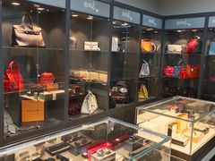 -用真奢侈品名表名包回收中心(朝阳万达店)