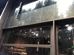 -星巴克臻选(南京艾尚天地店)