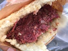 腊牛肉夹馍-杨天玉腊牛羊肉店