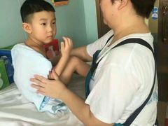 -小小王国亲子游泳(富民中心)