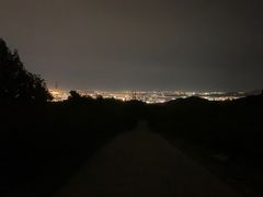 -鬼笑石后山停车场