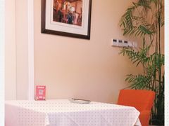 -北京小王府餐饮管理有限公司