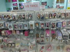 -Love Star追星馆(上海大悦城店)
