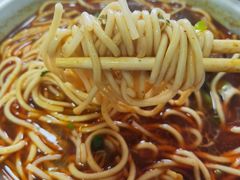 -薛记襄阳香辣牛肉面(平安路店)