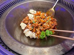 -山河屯铁锅炖(哈西站店)