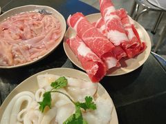 -洞亭火锅(防空洞总店)