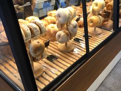 -Dough&Joe团憩(瑞虹天地月亮湾店)