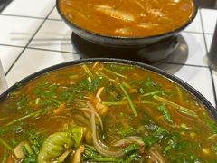 -肥汁米蘭香港米线(长宁来福士店)