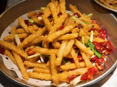 -巴厘龙虾·榜首油焖大虾(音乐学院·沿江酒馆店)