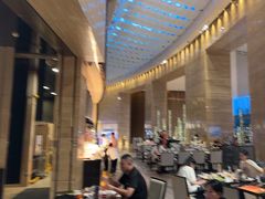 -惠州皇冠假日酒店·西餐厅·自助餐厅