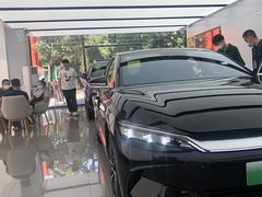 -比亚迪汽车王朝网(易能环耀银海大厦城市展厅)