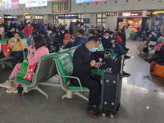 -岳阳东站